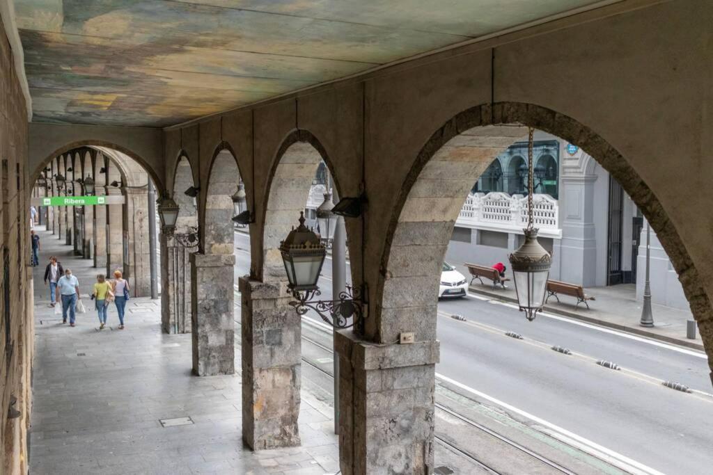 Precioso Apartamento En Antiguo Palacio Bilbao Exterior foto